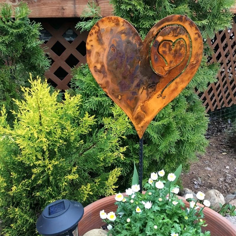 Rusted Heart Decor for Indoor/Outdoor Garden - Curly Wire - Yard Flower Bed