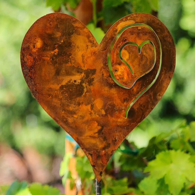 Rusted Heart Decor for Indoor/Outdoor Garden - Curly Wire - Yard Flower Bed