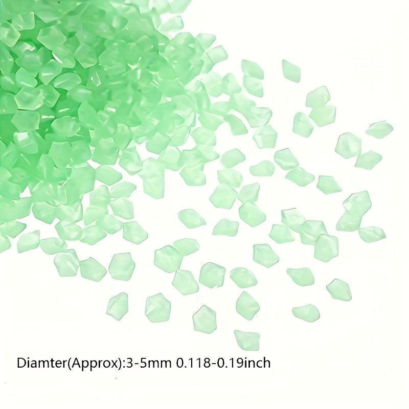 4000pcs Glow In The Dark Rocks Halloween Decor