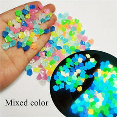 300 Glow Stones Enhance Outdoor Decor & Parties