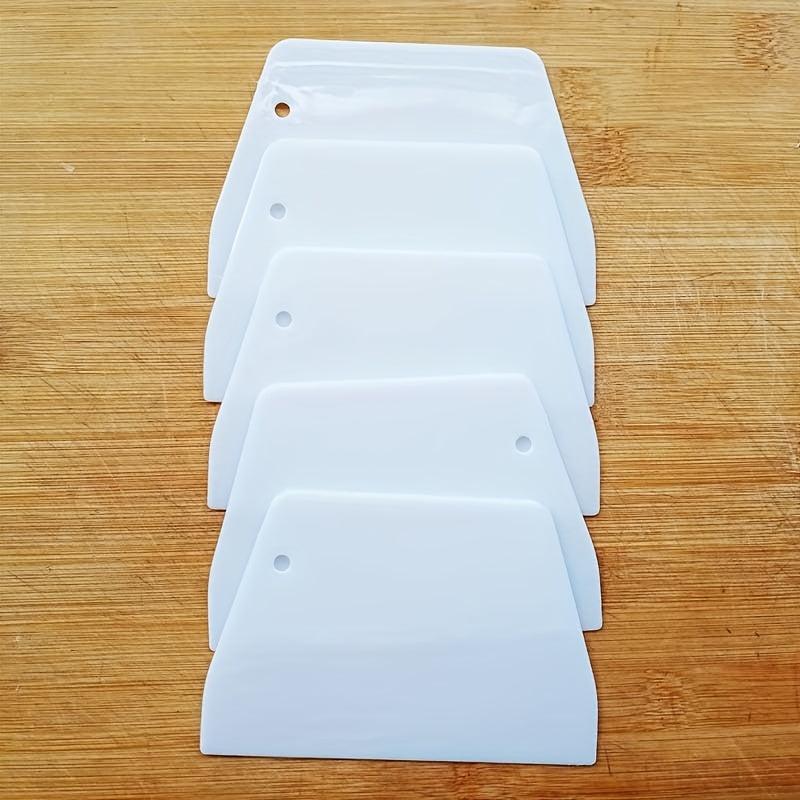 1pc Trapezoidal Plastic Scraper for Baking