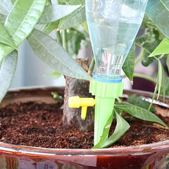 10pcs Self Watering Plant Spikes Automatic Drip Irrigation System