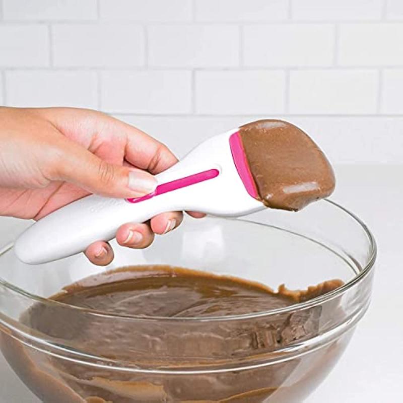 1pc Cupcake Scoop BPA Batter Dispenser Measuring Function Equal Amounts