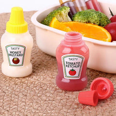 4pcs Mini Ketchup Bottles Portable Container 25ml BBQ Camping