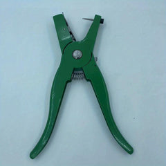 Livestock Ear Tag Pliers for Cattle Pig Goat Sheep Lamb Green