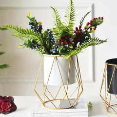 Nordic Iron Art Flowerpot Stand Geometric Metal Bucket Garden Stand
