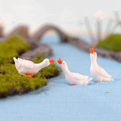 3pcs Resin Duck DIY Micro Landscape Ornaments Yard Decoration