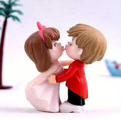Marry Kissing Couple Ornaments Fairy Garden Decorations Set