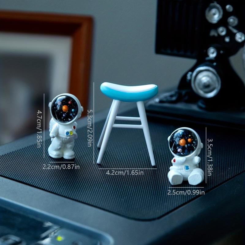 3pcs Astronaut Ornament DIY Micro Landscape Outer Space Gift Garden Decoration