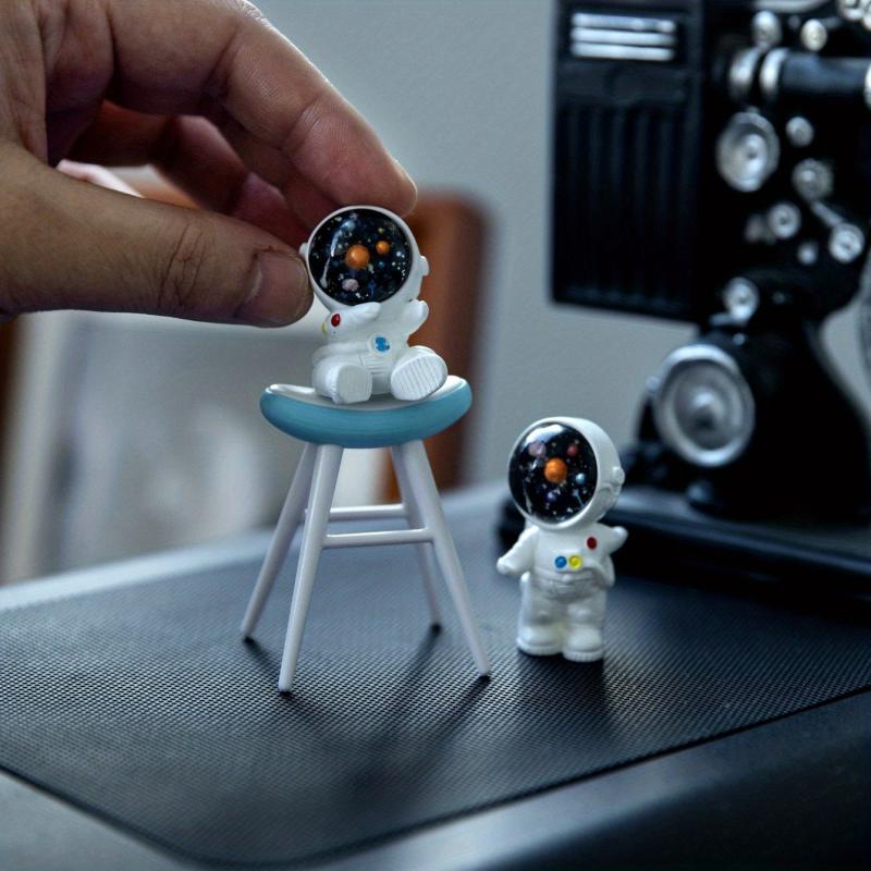 3pcs Astronaut Ornament DIY Micro Landscape Outer Space Gift Garden Decoration