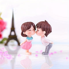 2pcs Kissing Couple Ornaments DollHouse Fairy Garden Home Decor