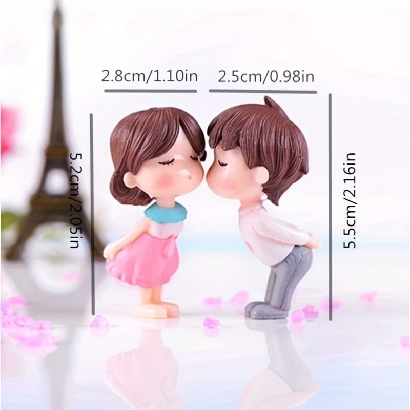 2pcs Kissing Couple Ornaments DollHouse Fairy Garden Home Decor