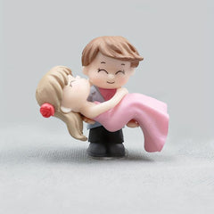 2pcs Wedding Princess Hug Couple Key Pendant DIY Micro Landscape Ornaments