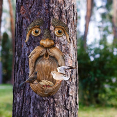 Tree Face Decor Bird Feeder - Holiday Cheer for Patio, Lawn, Yard