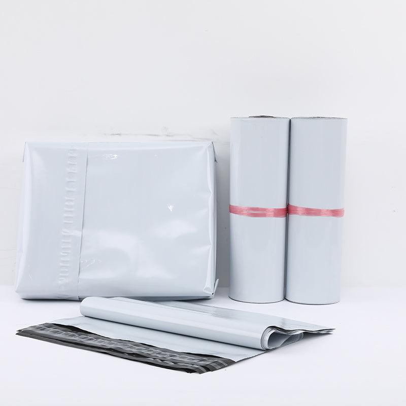 10 Water Resistant Mailer Bags for E commerce Packaging