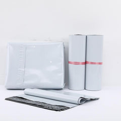 10 Water Resistant Mailer Bags for E commerce Packaging