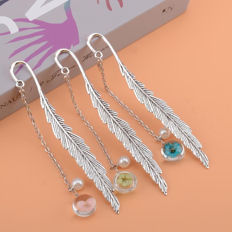 Metal Flower Pendant Bookmark - Ideal Gift