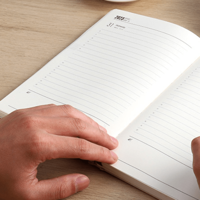 365 Days Office Planner Notebook for Daily Success