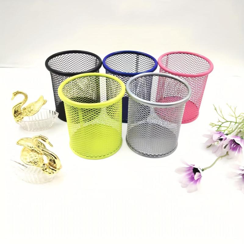 Iron Art Pen Holder for Students and Office Supplies