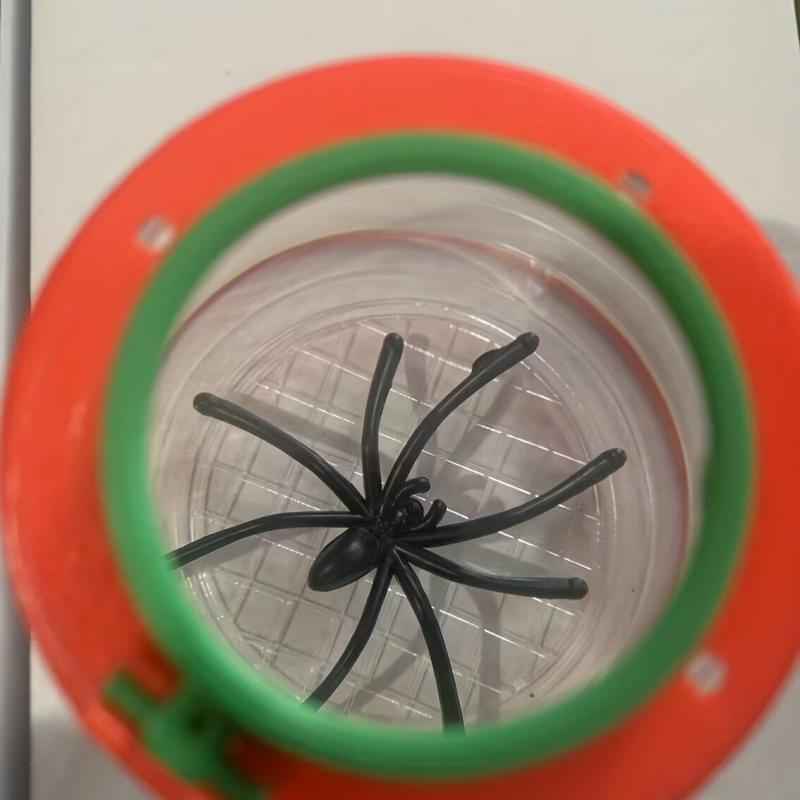 Portable Magnifying Glass for Outdoor Insect Observation