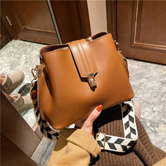 Classic Bucket Bag Turn Lock Crossbody Bag With Wide Strap