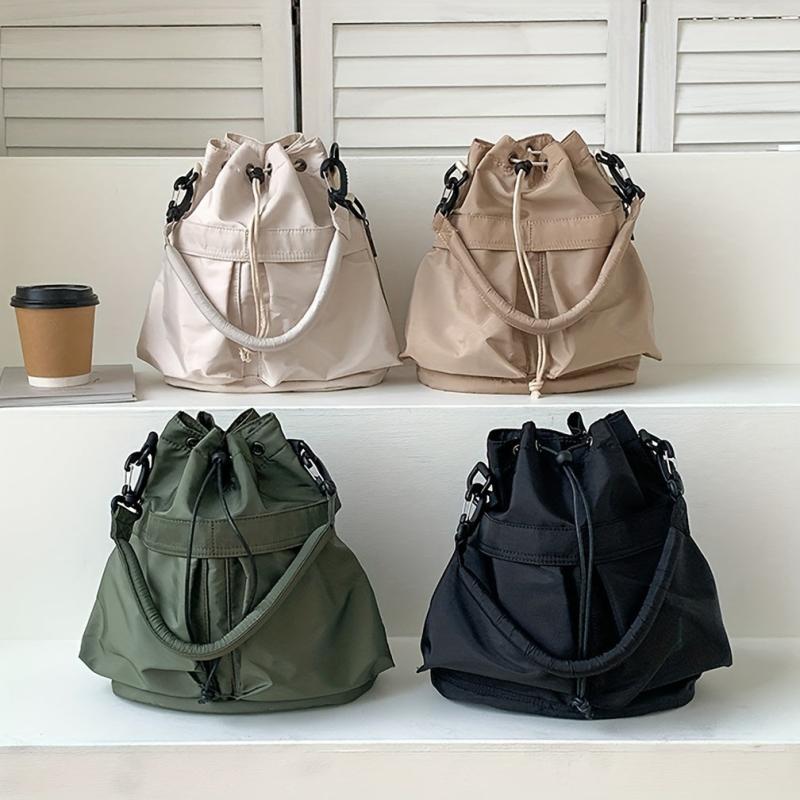 Large Capacity Drawstring Crossbody Bag Solid Shoulder Bag