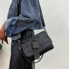 Gothic Chain Crossbody Bag Skull Studded Decor Handbags