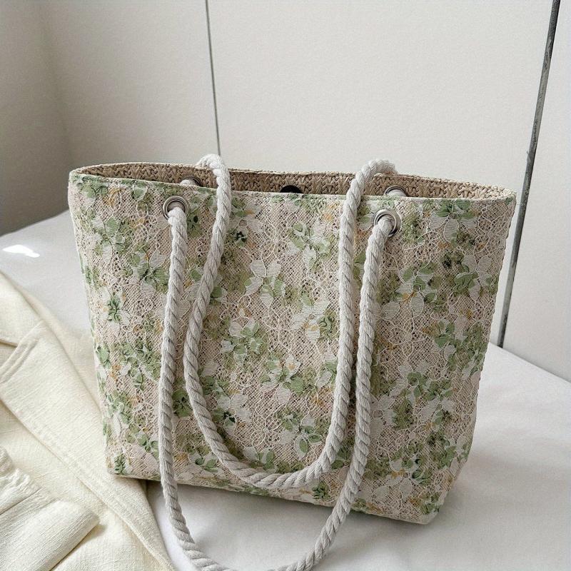 Straw Magnet Tote Bag with Plant Lace Cover