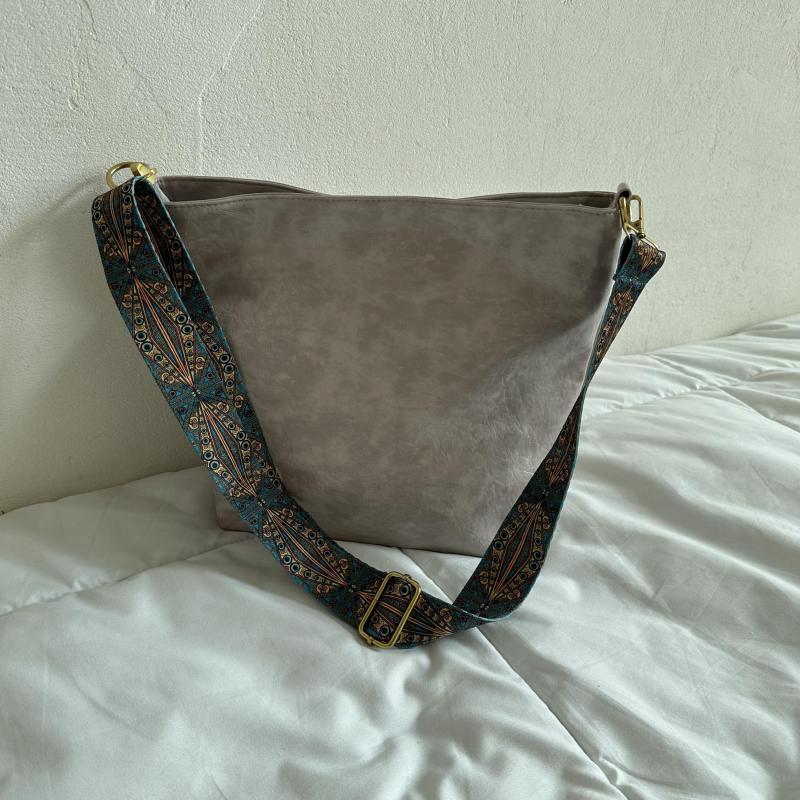 Vintage Crossbody Bag Large Capacity Hobo Bag Faux Leather Shoulder Bag