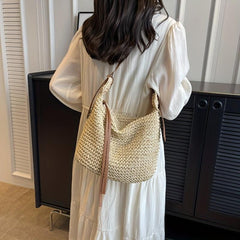 Straw Woven Shoulder Bag Large Capacity Bucket Bag Boho Style Beach Bag
