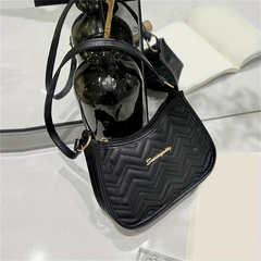Argyle Quilted Shoulder Bag Zipper Underarm Purse Small PU Leather Handbag