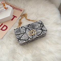 Snake Skin Metal Chain Crossbody Bag PU Leather Cell Phone Bag