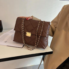 Quilted Chain Crossbody Bag Square Bag Messenger Bag