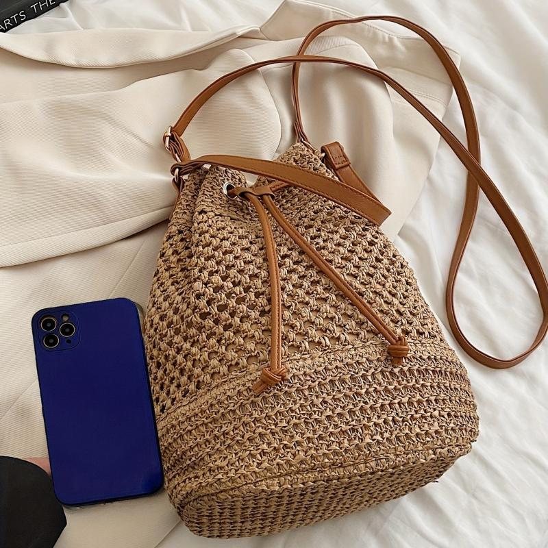 Straw Bucket Bag Crossbody Lightweight Braided Shoulder Bag
