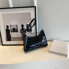 Minimalist Croc Shoulder Bag All Match Baguette Bag Zipper Solid Armpit Bag