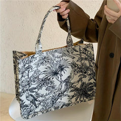Jungle Animal Plant Graphic Tote Bag Large Capacity Canvas Shoulder Bag