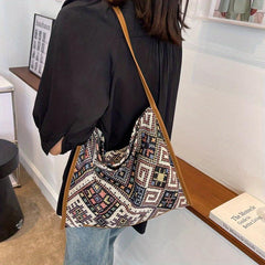 Ethnic Embroidered Canvas Hobo Bag Large Capacity Bohemian Crossbody Bag