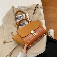 Crocodile Pattern Shoulder Bag Flap Lock Crossbody Bag
