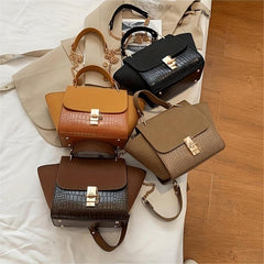 Crocodile Pattern Shoulder Bag Flap Lock Crossbody Bag