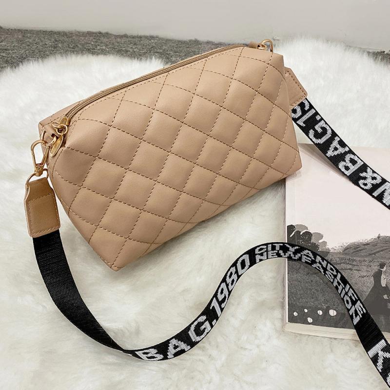 Argyle Quilted Shoulder Bag Crossbody Purse With Wide Strap