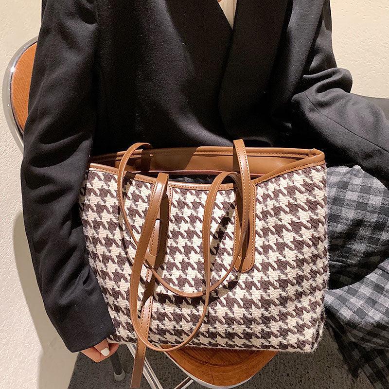 Houndstooth Pattern Tote Bag Large Capacity Stylish Handbag