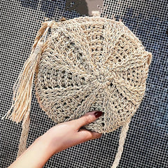 Round Straw Shoulder Bag Minimalist Woven Beach Bag
