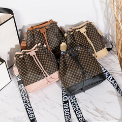 Geometric Pattern Bucket Bag Drawstring Crossbody Bag