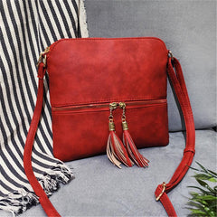 Retro Solid Shoulder Bag Casual PU Leather Crossbody Bag With Tassel Pendant