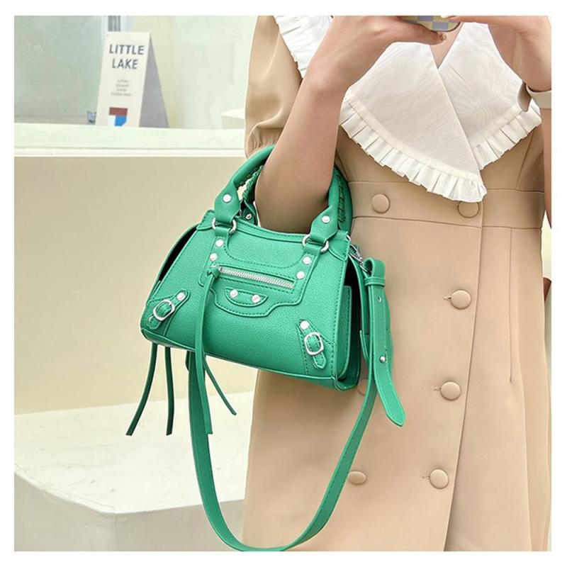 Y2K Hot Girls Motorcycle Handbags Studded Decor Crossbody Bag