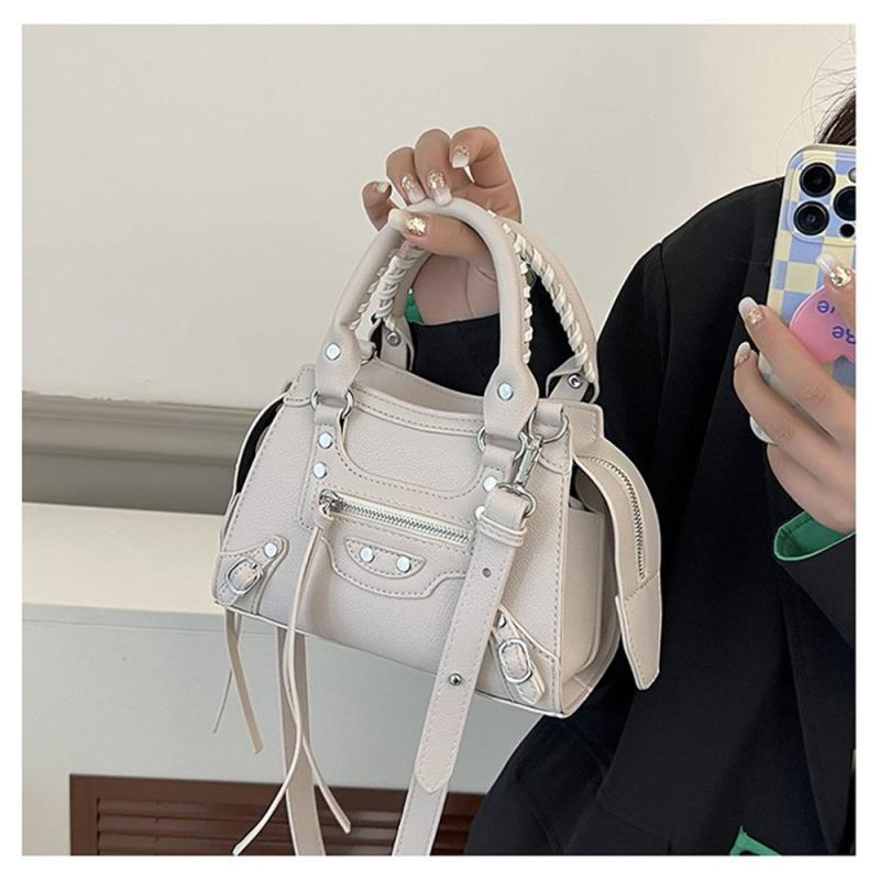 Y2K Hot Girls Motorcycle Handbags Studded Decor Crossbody Bag