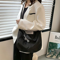 Large Capacity Crossbody Duffle Bag for Women