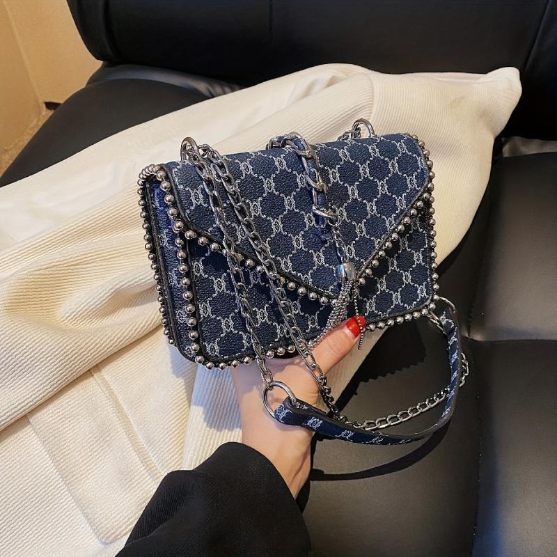 Vintage Tassel Metal Chain Crossbody Bag PU Leather Textured Bag Purse