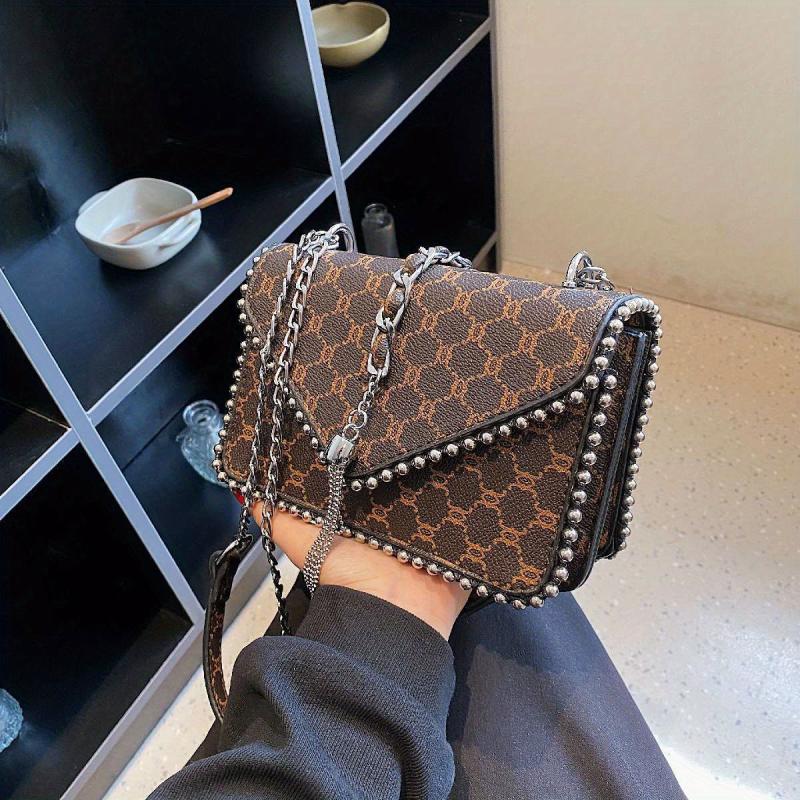 Vintage Tassel Metal Chain Crossbody Bag PU Leather Textured Bag Purse