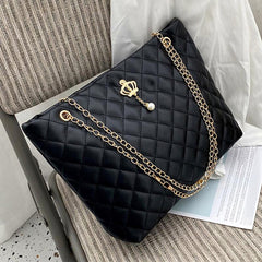 Argyle Quilted Chain Shoulder Bag Metal Crown Decor Crossbody Purse
